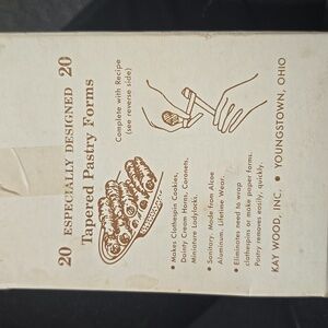 Vinate Tapered Pastry Forms with Recipe